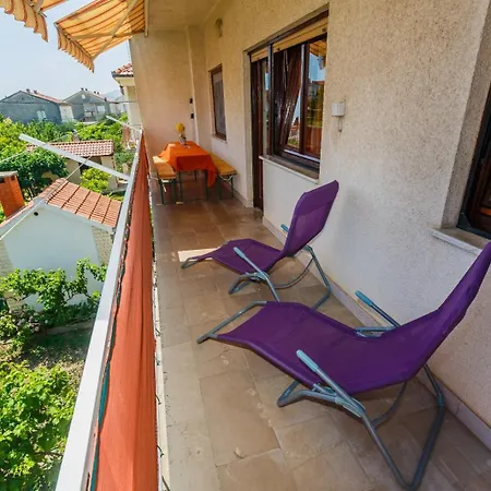 Apartment In Kastel Novi With Terrace, Air Conditioning, W-lan, Washing Machine 5104-1